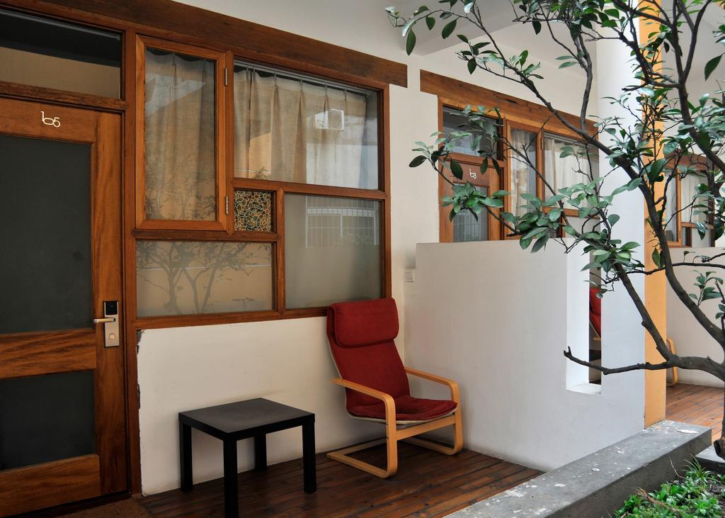 Shanghai Rock & Wood International Youth Hostel Eksteriør billede